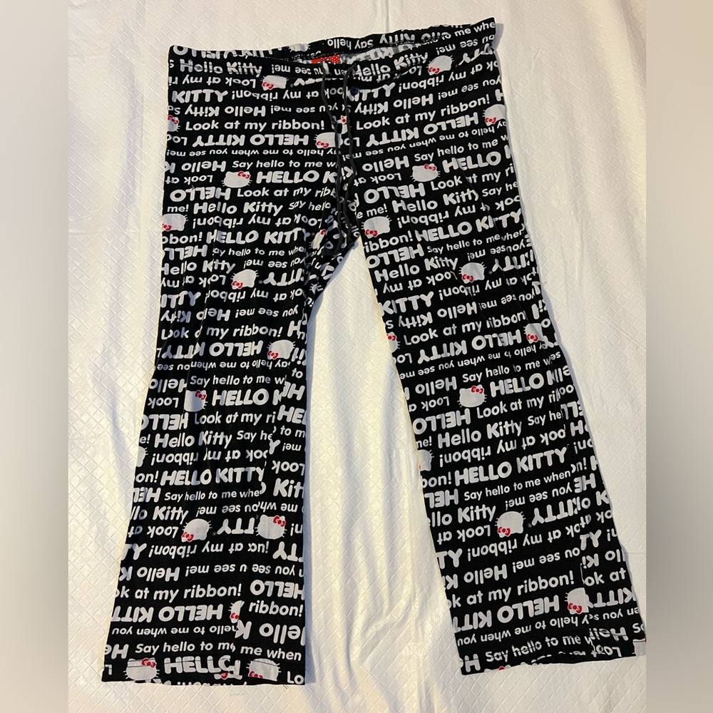 Hello Kitty Pajama Pants - Picture 2 of 4